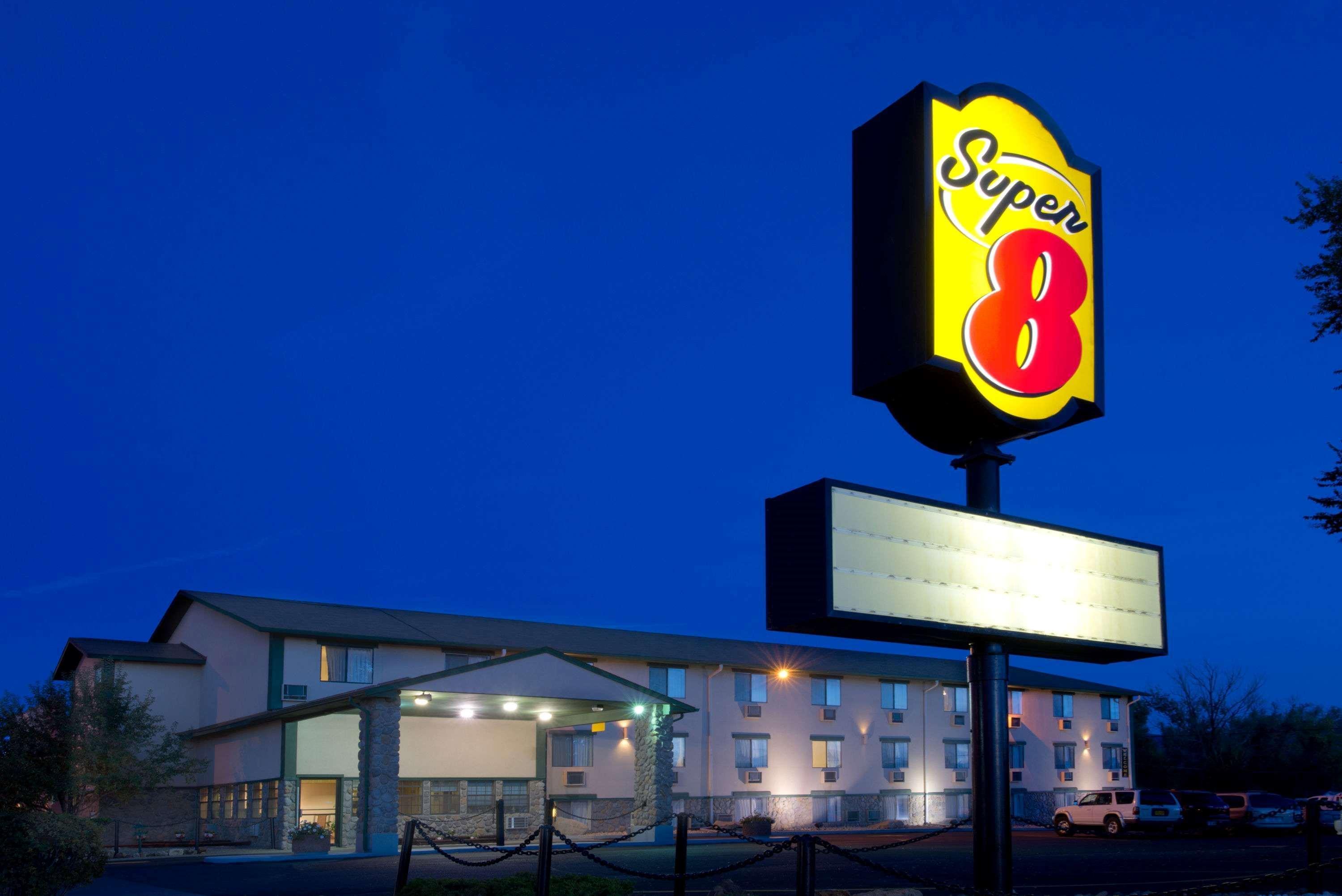 Super 8 by Wyndham Cortez/Mesa Verde Area Exterior foto